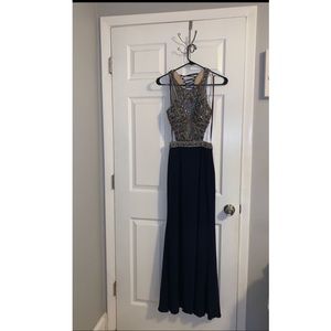Prom/formal dress